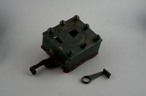 锁和钥匙（青铜）